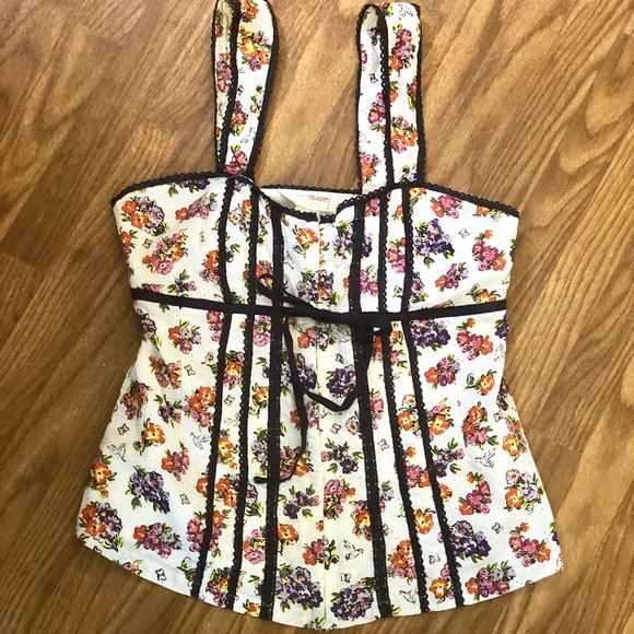 Tops - NWT Velocity Floral Tank